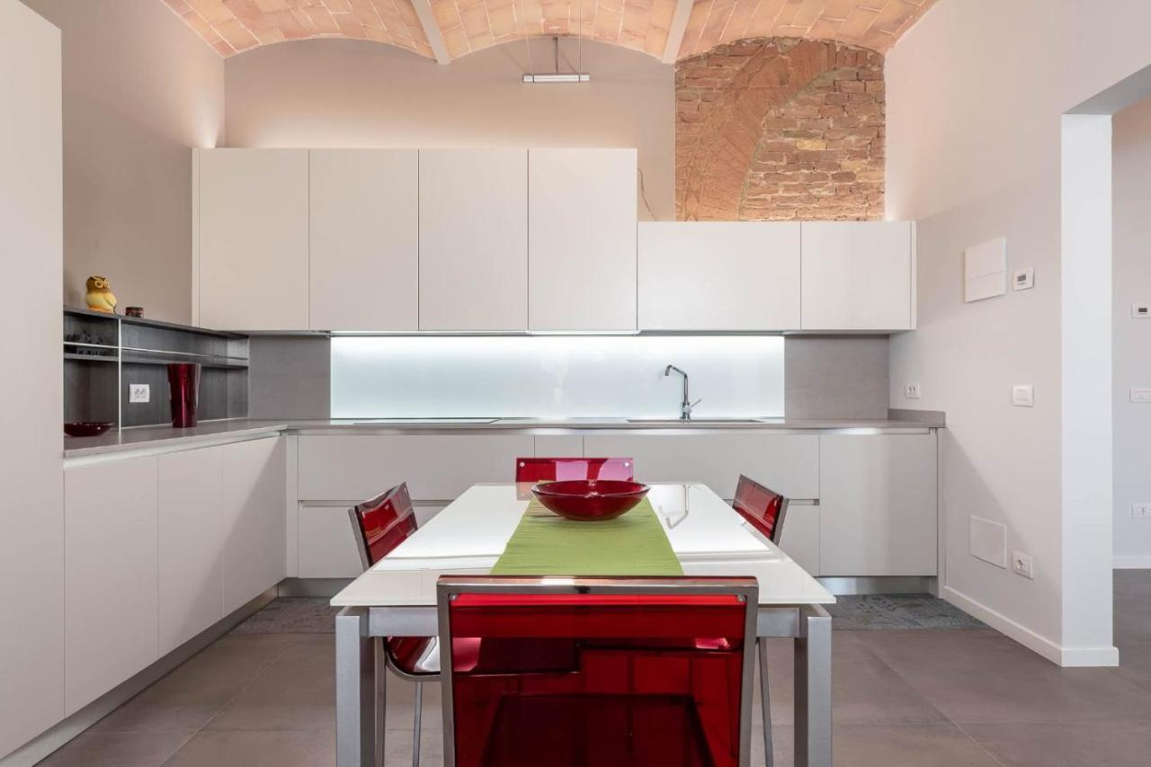 Siena Historic Center Stylish Flat With Balcony! Apartman Kültér fotó