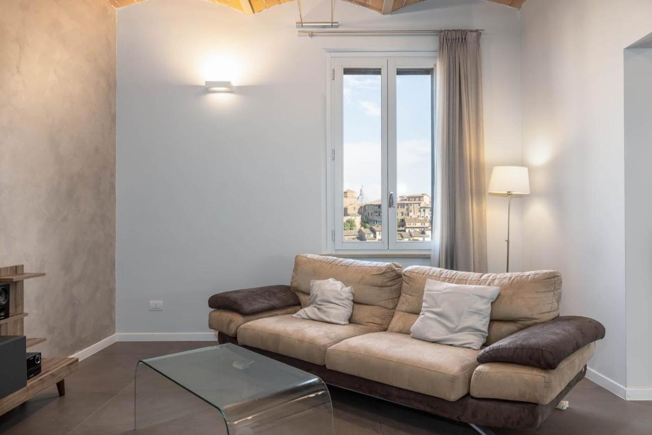 Siena Historic Center Stylish Flat With Balcony! Apartman Kültér fotó