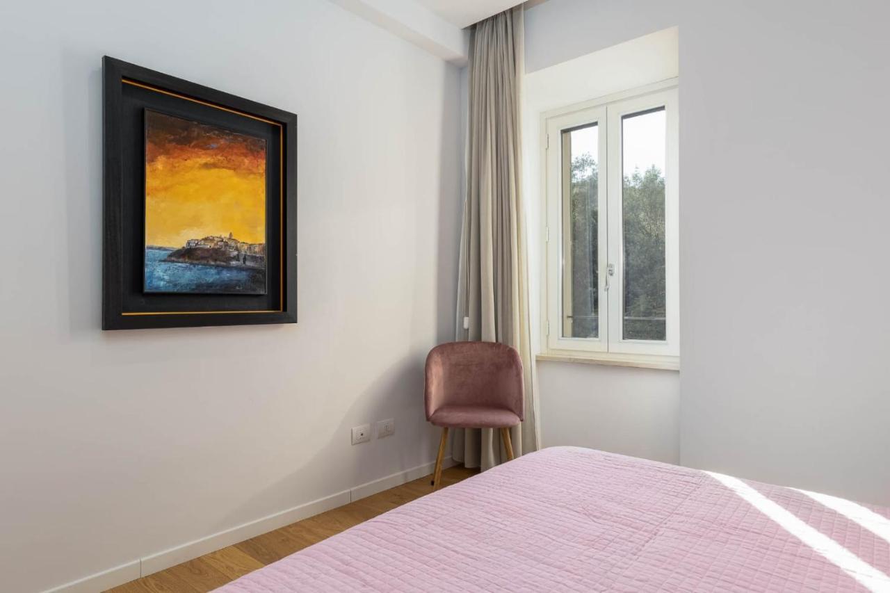 Siena Historic Center Stylish Flat With Balcony! Apartman Kültér fotó